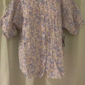 Lucky Brand Pin-tuck Pleated Blue Floral Blouse, size S, new women’s